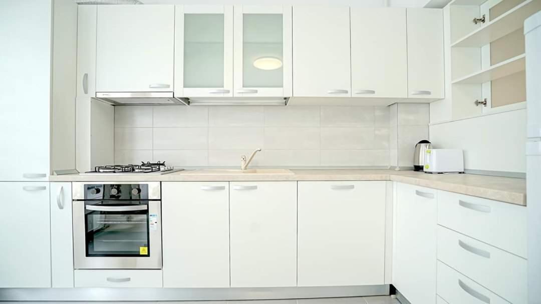 Giorgia And Ary Apartment Brasov Exterior photo