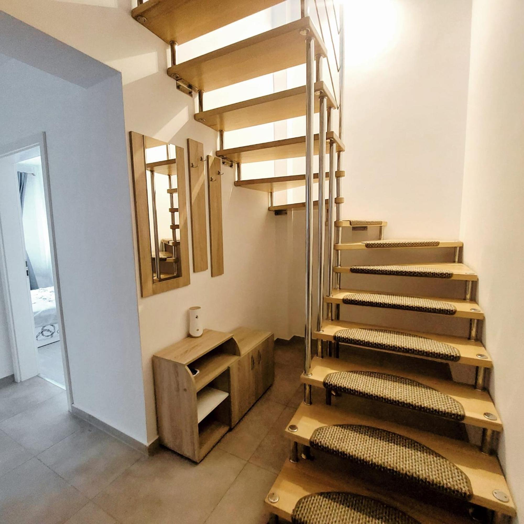 Giorgia And Ary Apartment Brasov Exterior photo